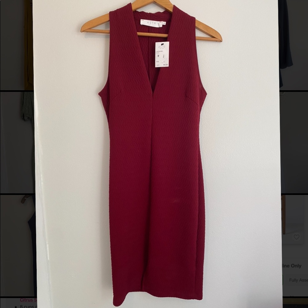 NWT Red ASTR Dress Size Small